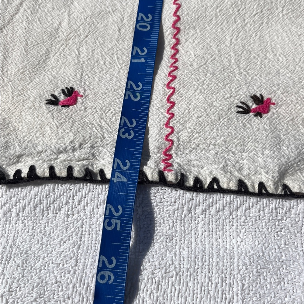 Mexican Embroidered Top - Picture 2 of 6